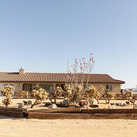 Sun Runner - Serene Desert Home W/Pool & Hot Tub Twentynine Palms Kültér fotó